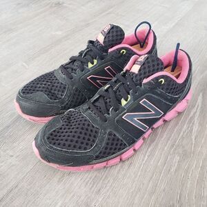New Balance 750 V1 Women's Black Pink Athletic Running Shoes Size 9.5 B W750BP1